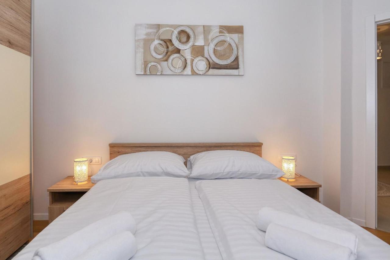 Apartments Perla With Free Parking زادار المظهر الخارجي الصورة