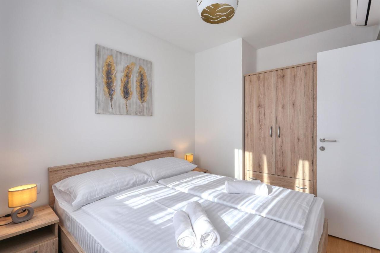 Apartments Perla With Free Parking زادار المظهر الخارجي الصورة