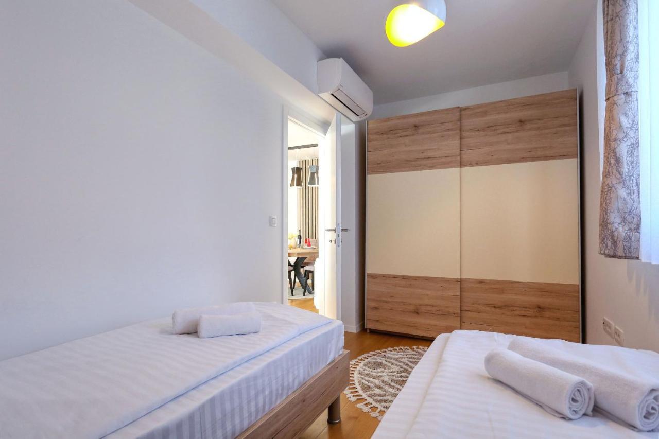Apartments Perla With Free Parking زادار المظهر الخارجي الصورة