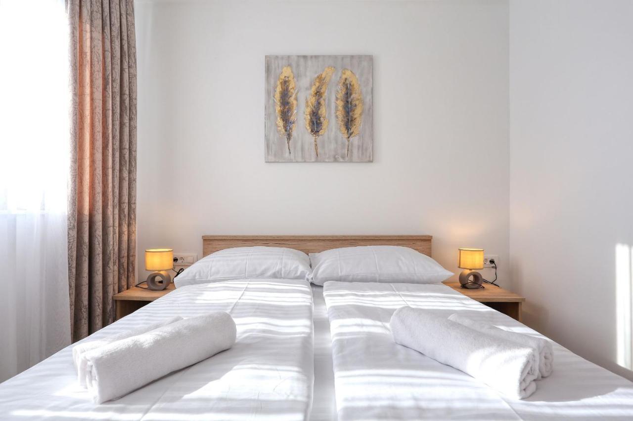 Apartments Perla With Free Parking زادار المظهر الخارجي الصورة